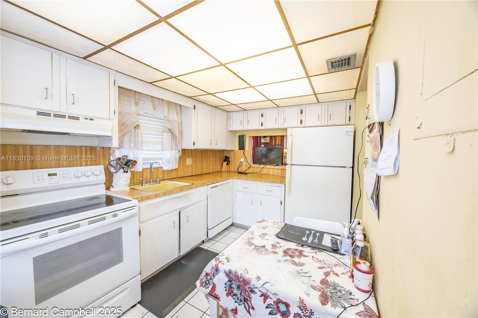 3531 Inverrary Dr 101
