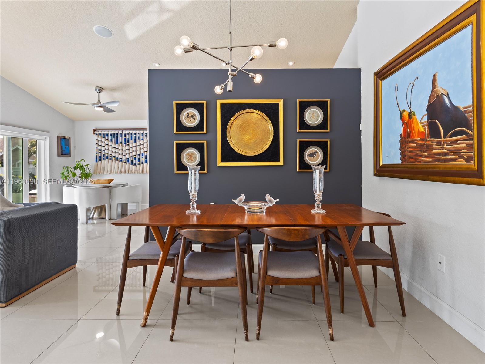 CHAPEL TRAIL REPLAT - Residential