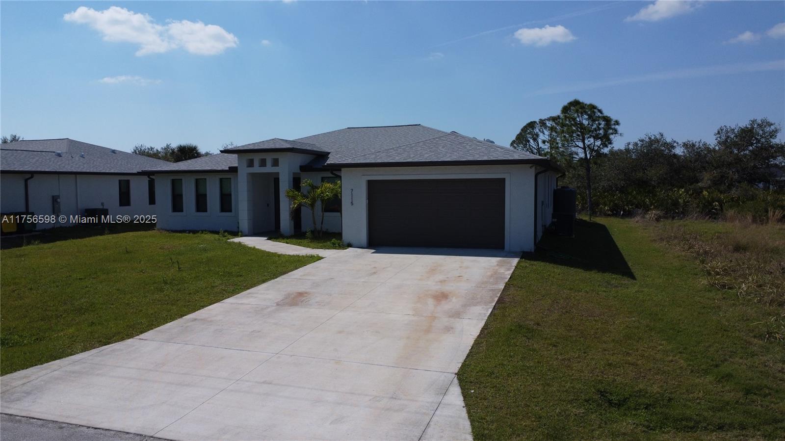 PORT CHARLOTTE SEC 67 - Land