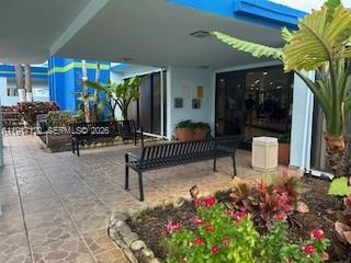 HILLCREST EAST NO 26 COND - Residential