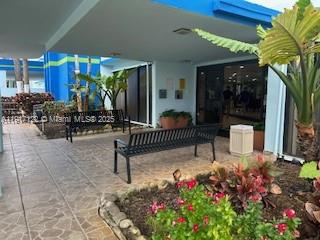 HILLCREST EAST NO 26 COND - Residential