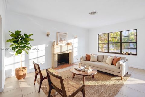 Tiny photo for 322 SW 18th Road, Miami, FL 33129 (MLS # A12042188)