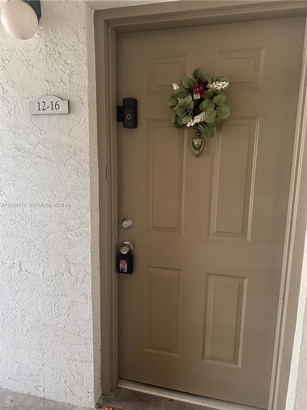 Photo of 520 S Park Rd #16-12, Hollywood, FL 33021 (MLS # A12014915)