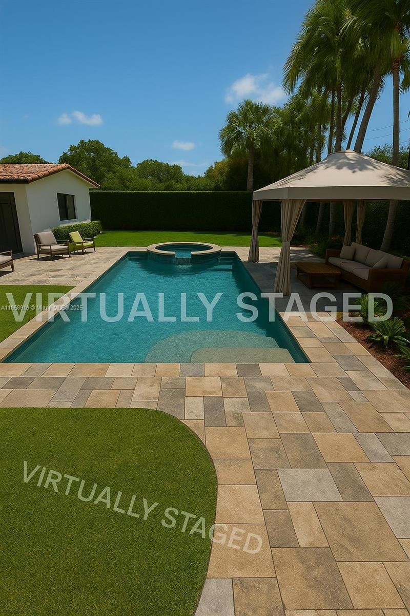 HOLLYWOOD GOLF ESTATES SE - Residential