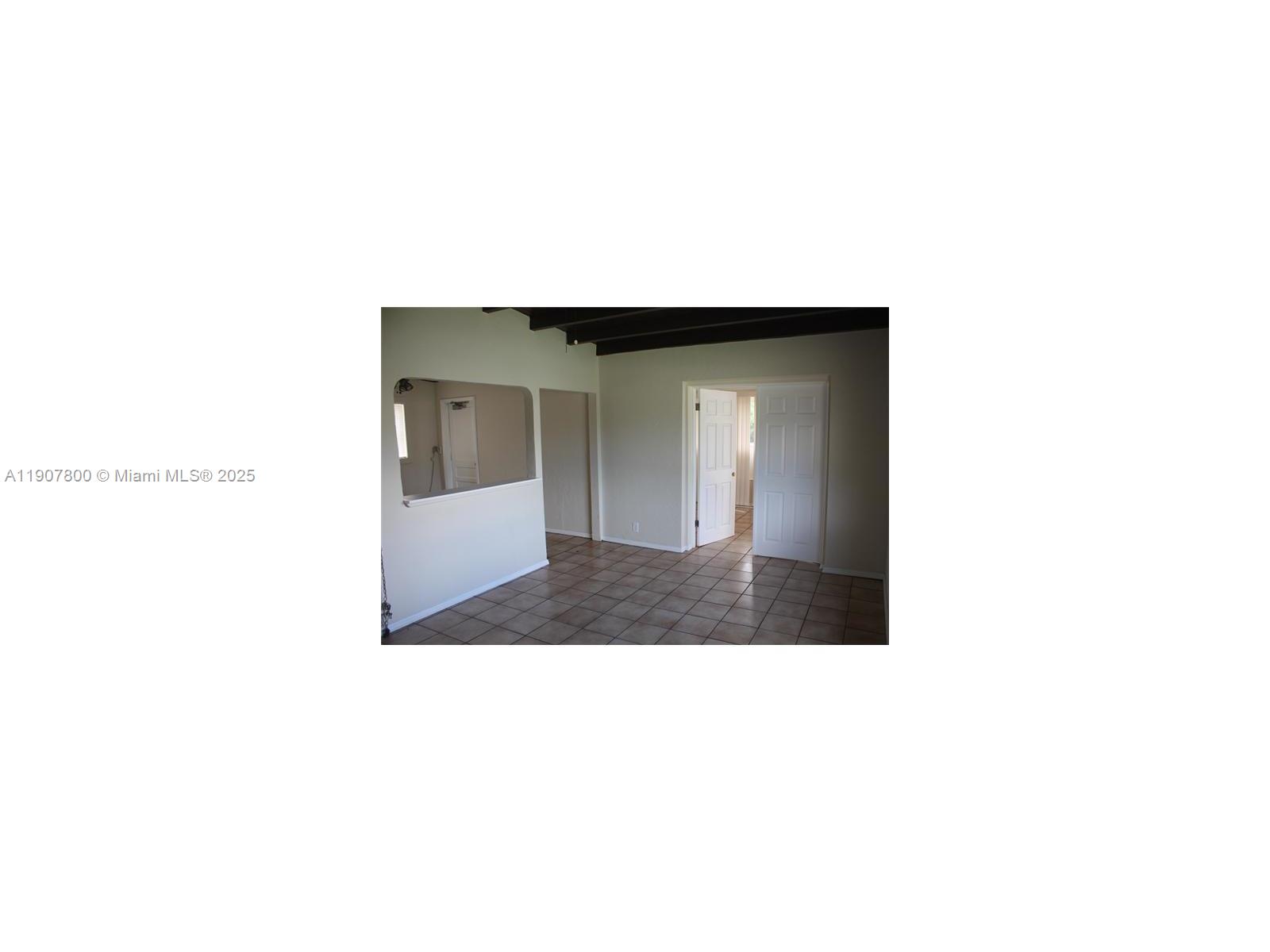 MIAMI GARDENS ESTATES SEC - Residential Lease