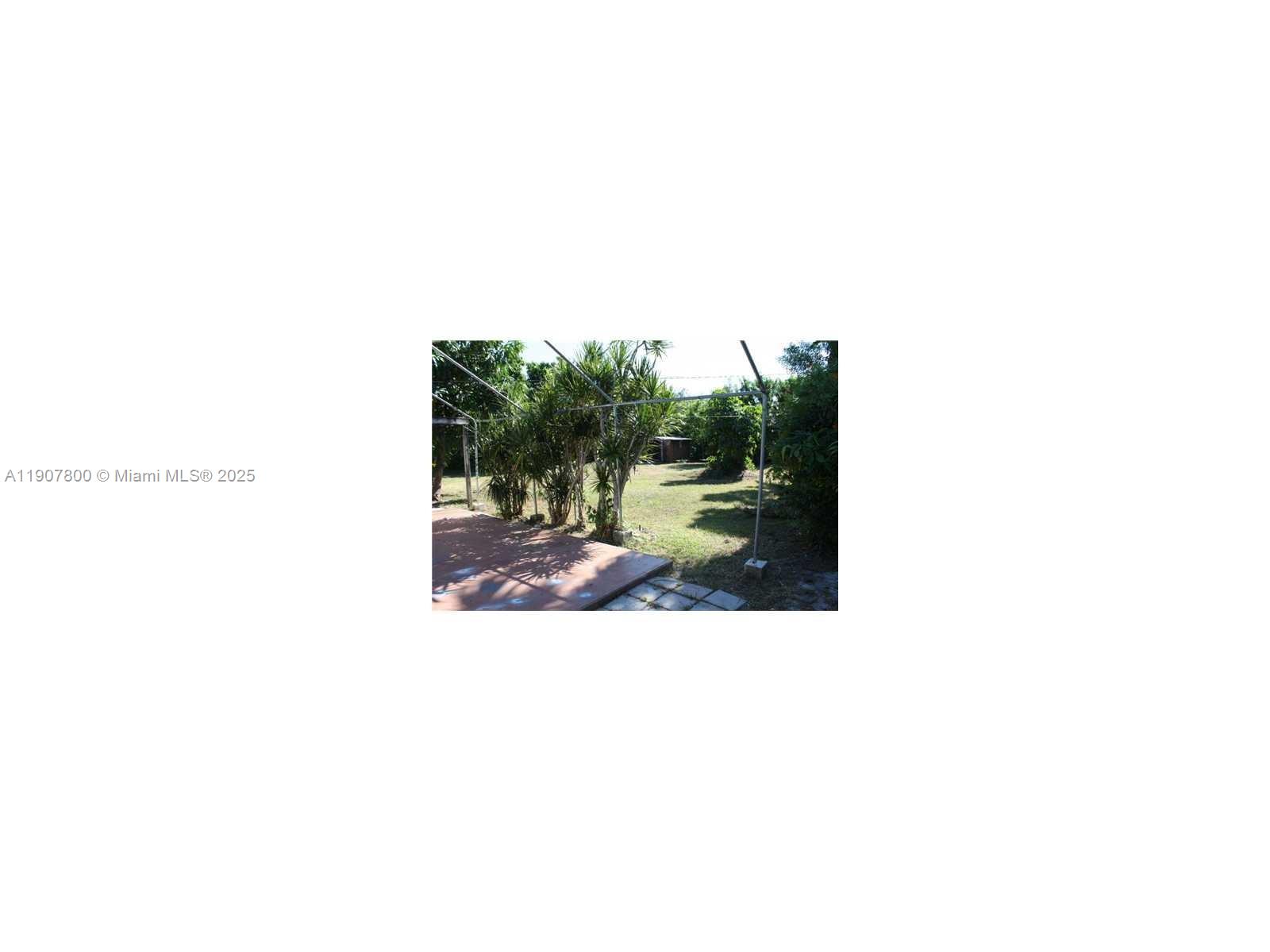 MIAMI GARDENS ESTATES SEC - Residential Lease