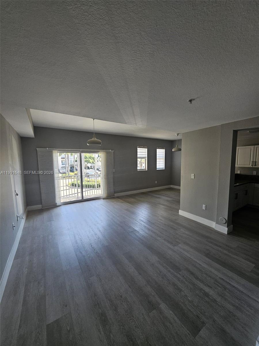 11403 NW 89th St 209