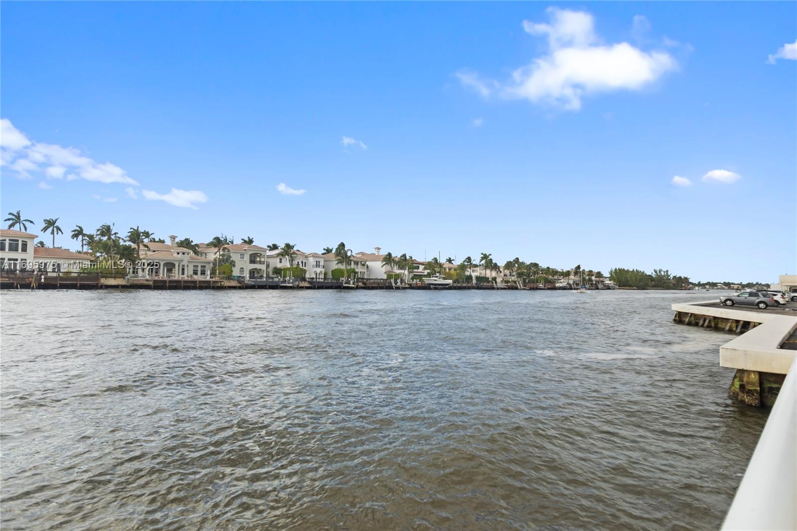 ALLINGTON TOWERS CONDO - Residential