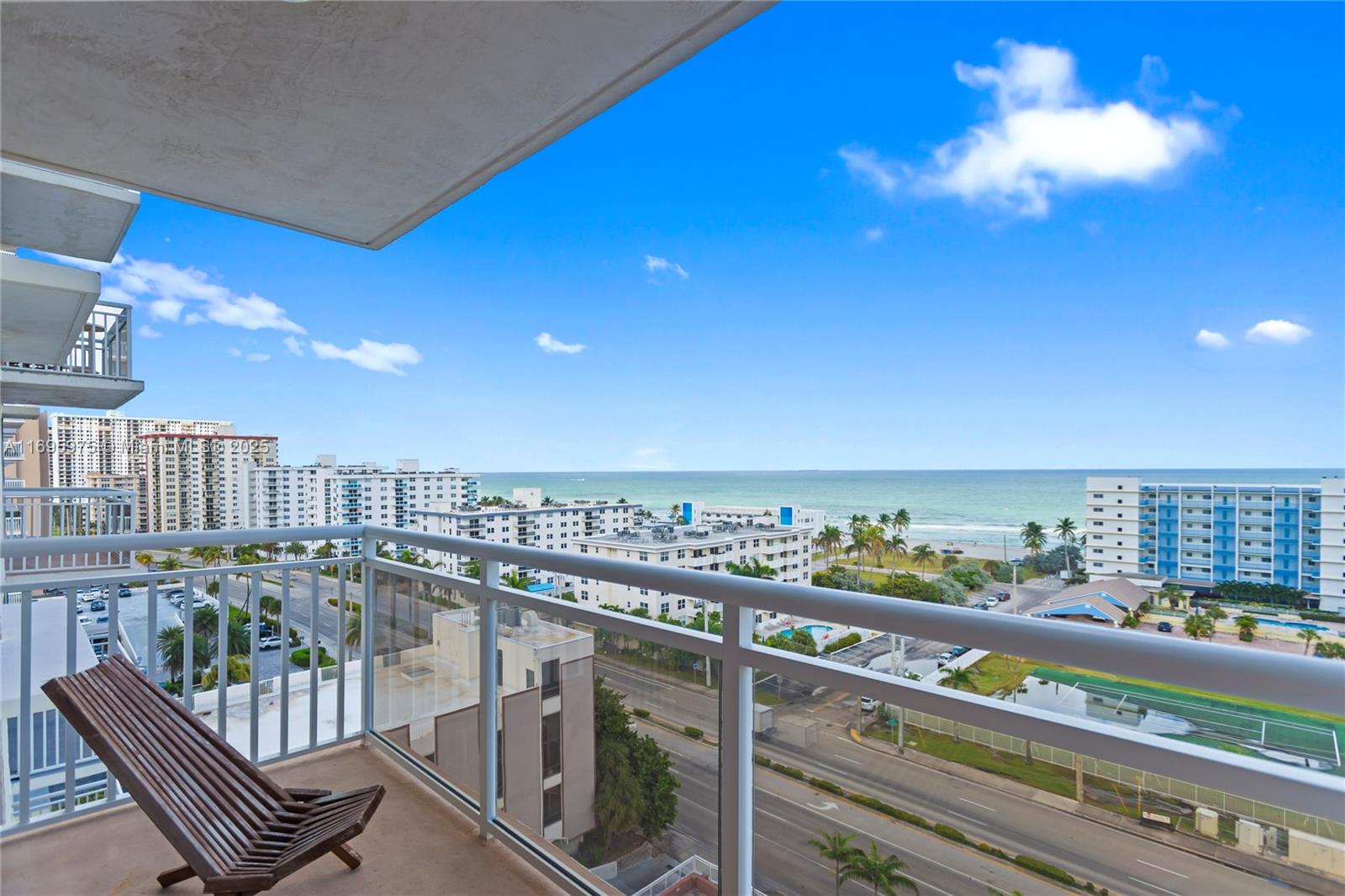 1600 S Ocean Dr 11H