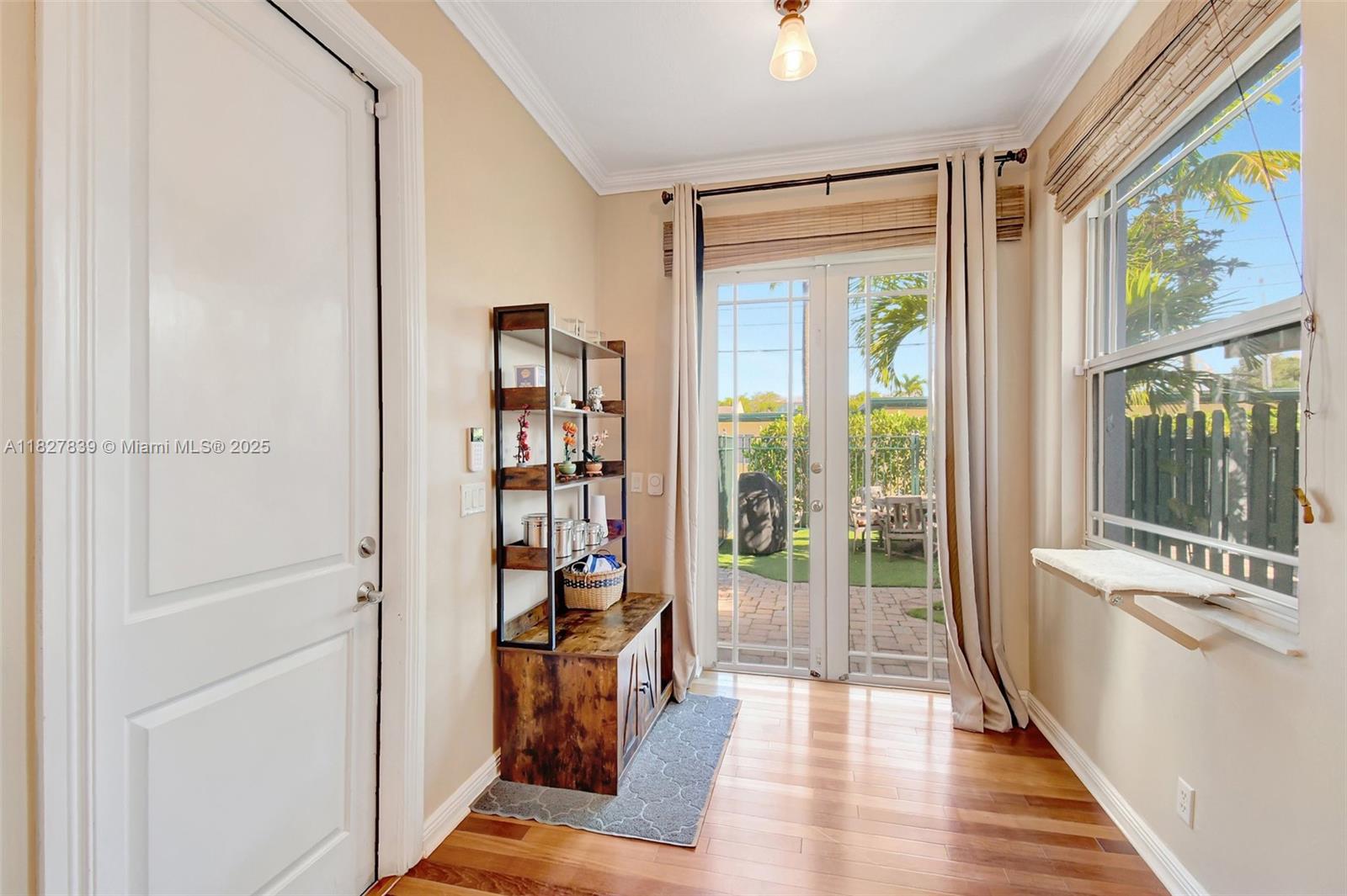 LAUDERDALE 2-19 D (0210 S - Residential