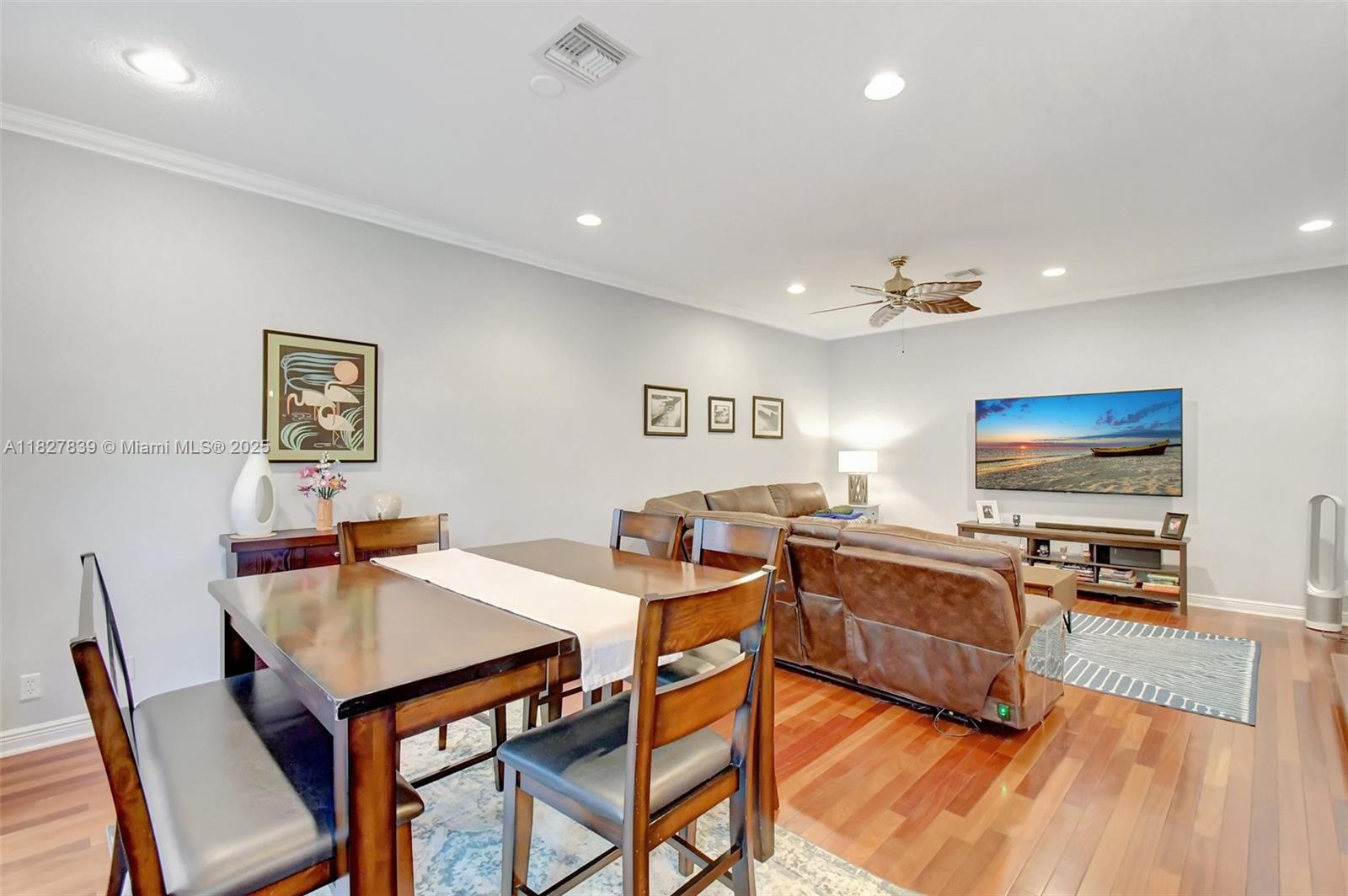 LAUDERDALE 2-19 D (0210 S - Residential