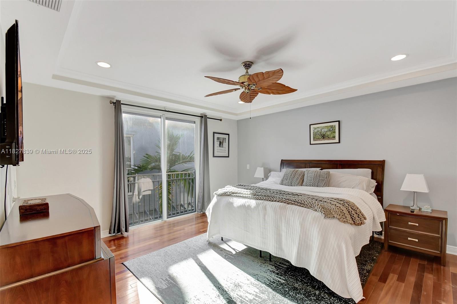 LAUDERDALE 2-19 D (0210 S - Residential