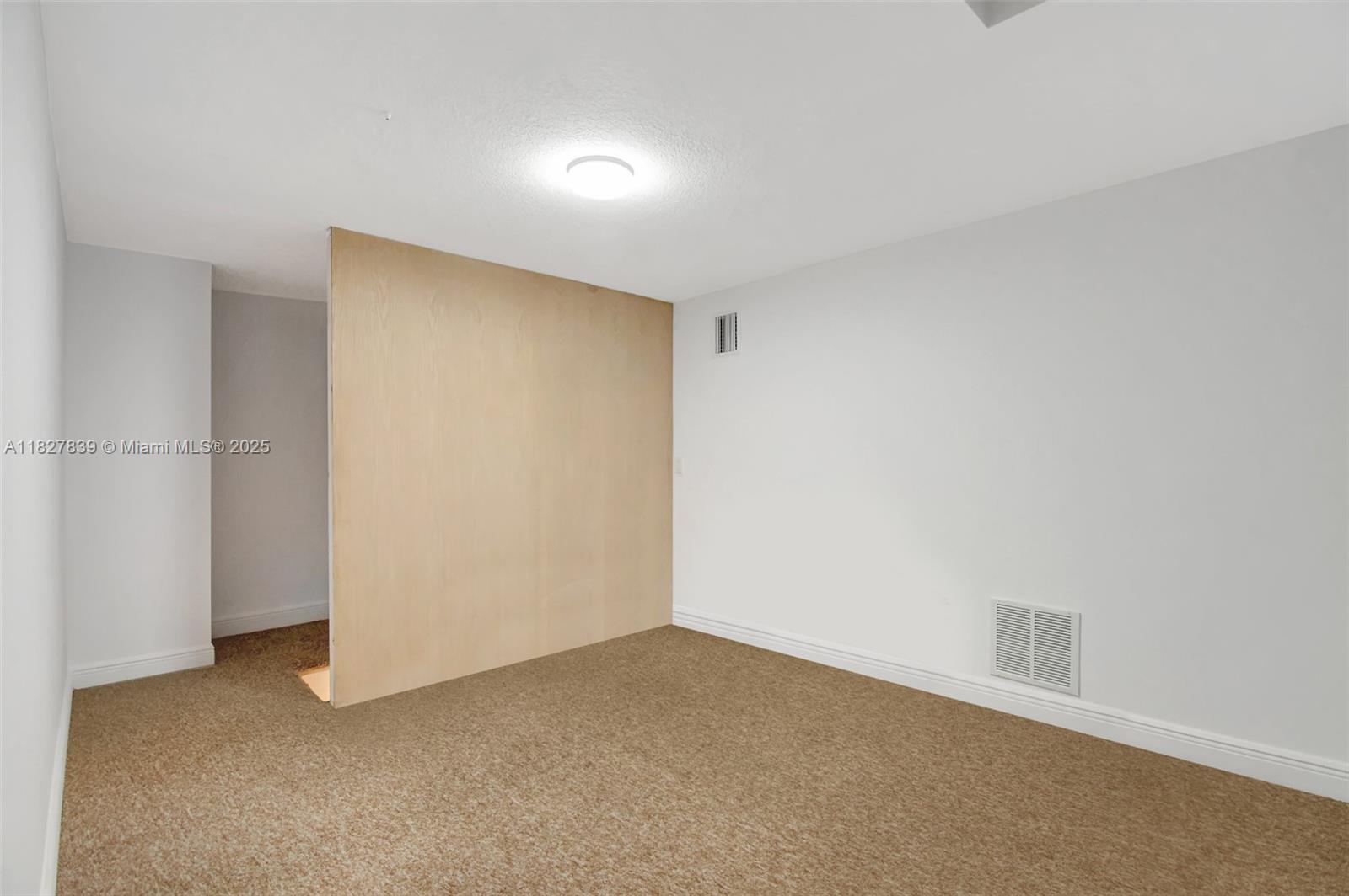 LAUDERDALE 2-19 D (0210 S - Residential