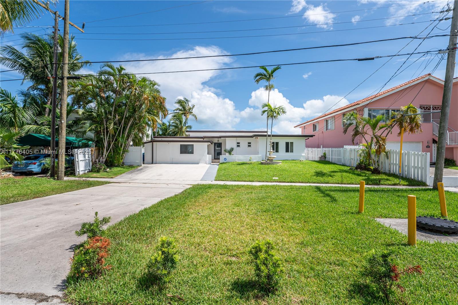 BISCAYNE SHORES CORR PLAT - Land