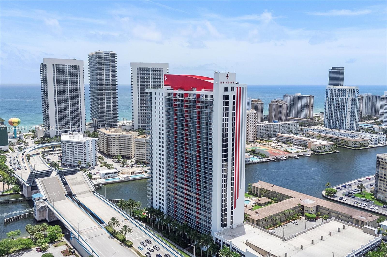 BEACHWALK CONDOMINIUM - Residential