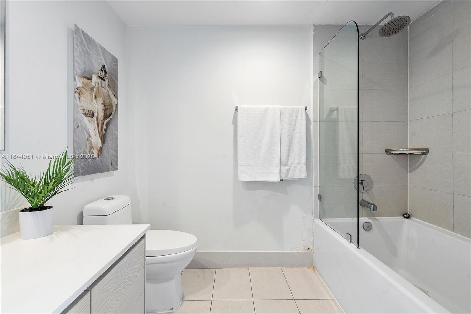 BEACHWALK CONDOMINIUM - Residential