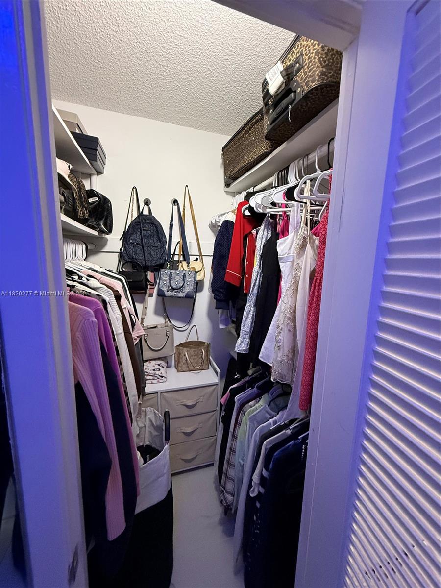 DEL PRADO MARINA - Residential