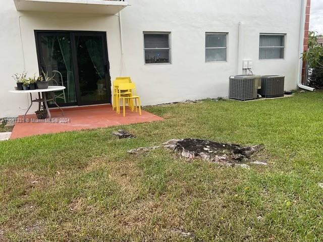 VILLAS AT CORAL SPRINGS - Residential