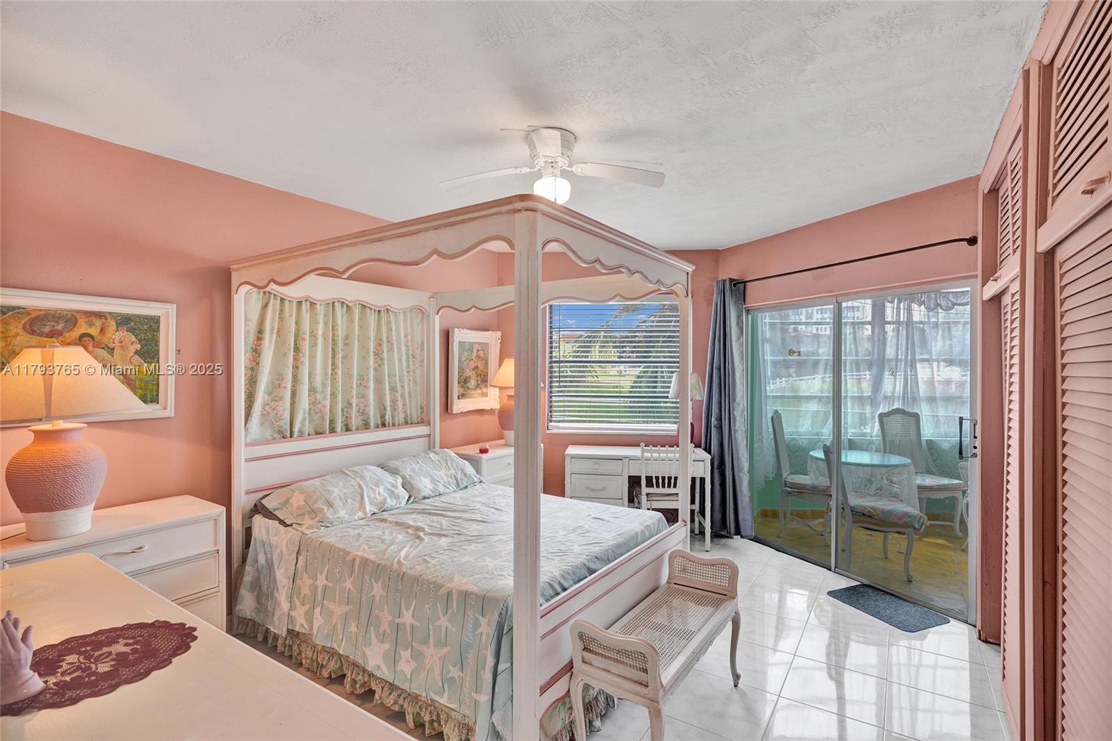 SKY LAKE GARDENS NO 4 CON - Residential