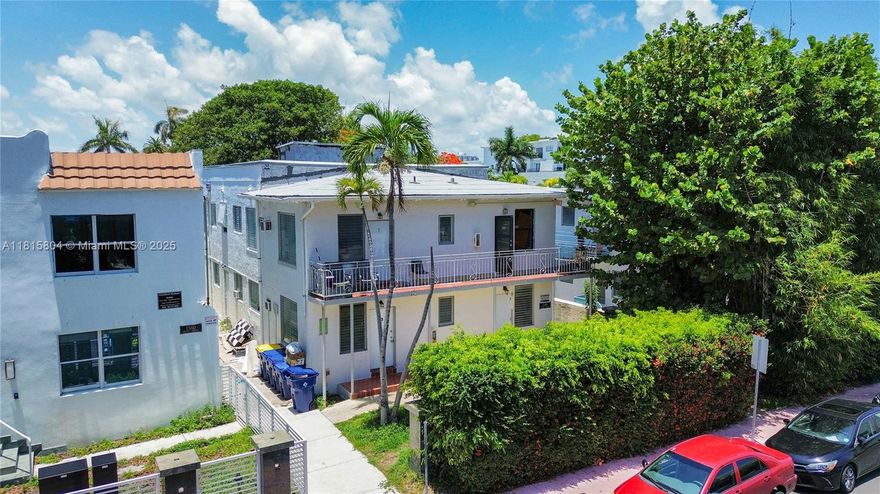 • Income producing property
• Charming art deco architecture
• Includes land for additional units
• Opportunity to increase rents
• Secure access
• Private courtyard
• Prime South Beach location
• High walking score
• Great proximity to public transportation
• Historic district appeal
• Strong rental demand