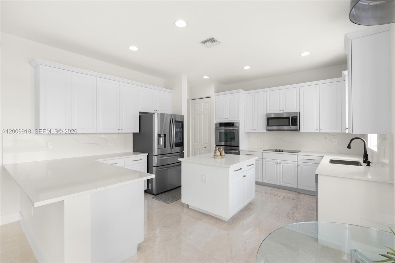 SUNSET FALLS PLAT 1 - Residential