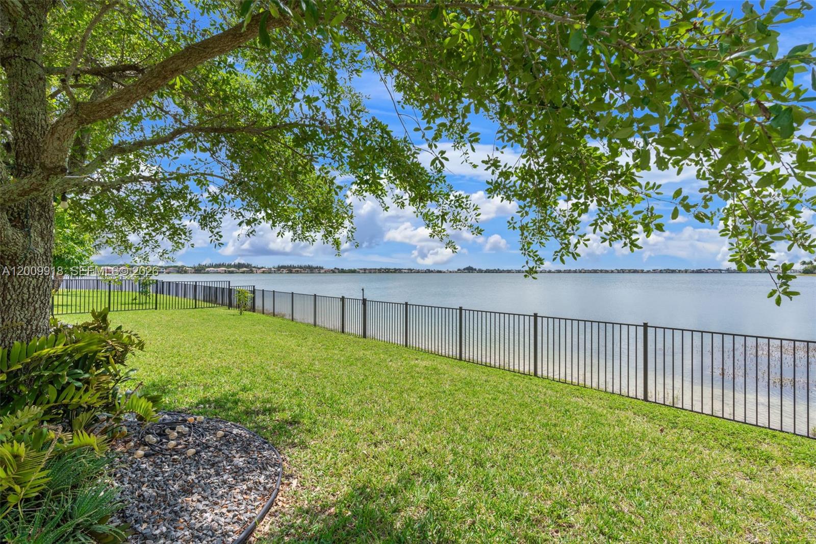 SUNSET FALLS PLAT 1 - Residential