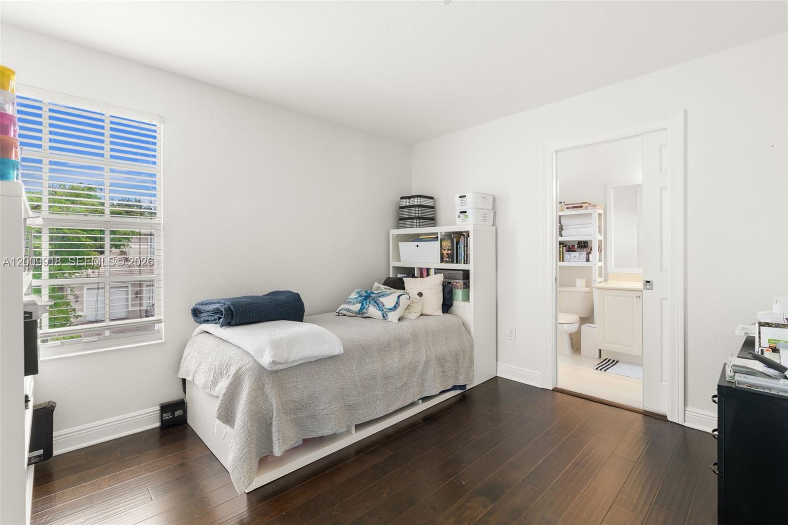 SUNSET FALLS PLAT 1 - Residential