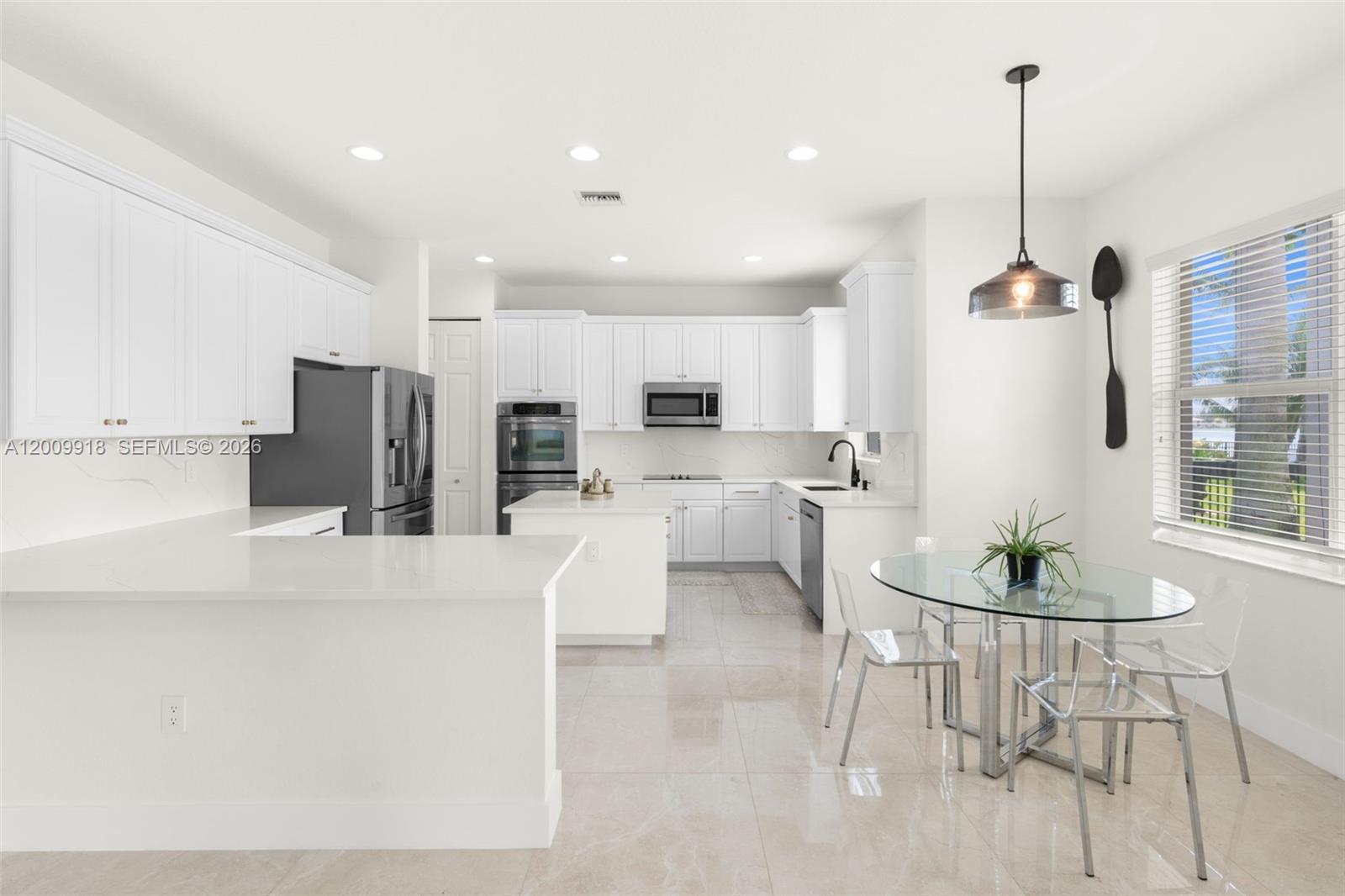 SUNSET FALLS PLAT 1 - Residential