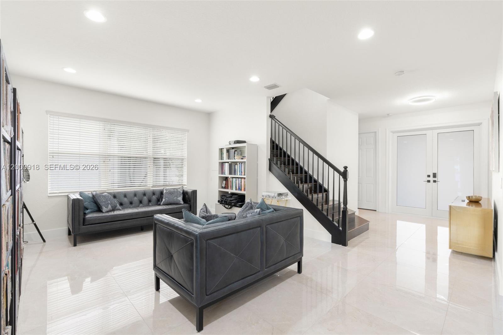 SUNSET FALLS PLAT 1 - Residential