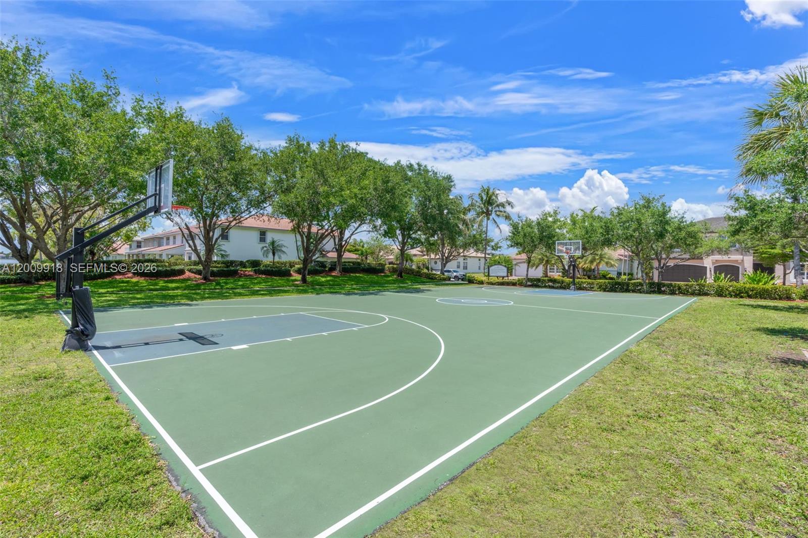 SUNSET FALLS PLAT 1 - Residential