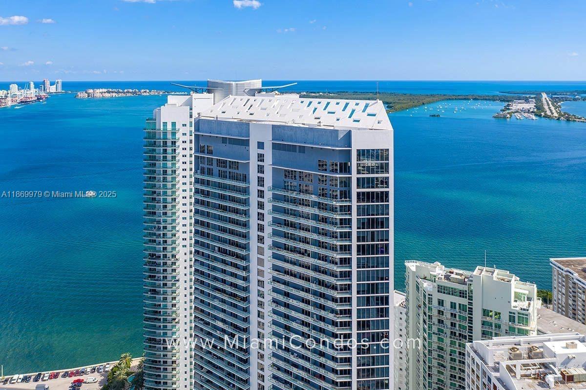 BRICKELLHOUSE CONDO - Residential