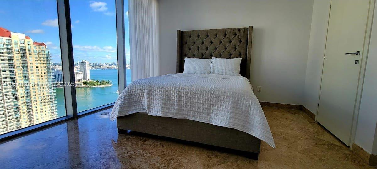 BRICKELLHOUSE CONDO - Residential