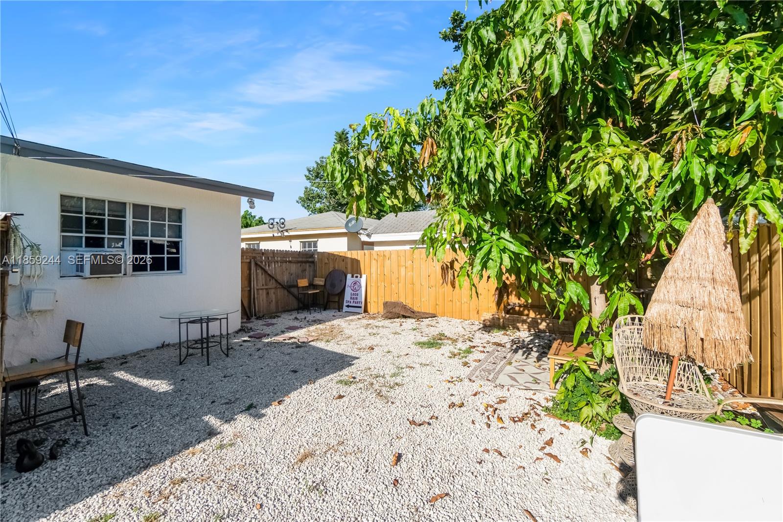 HOLLYWOOD PARK - Residential Income