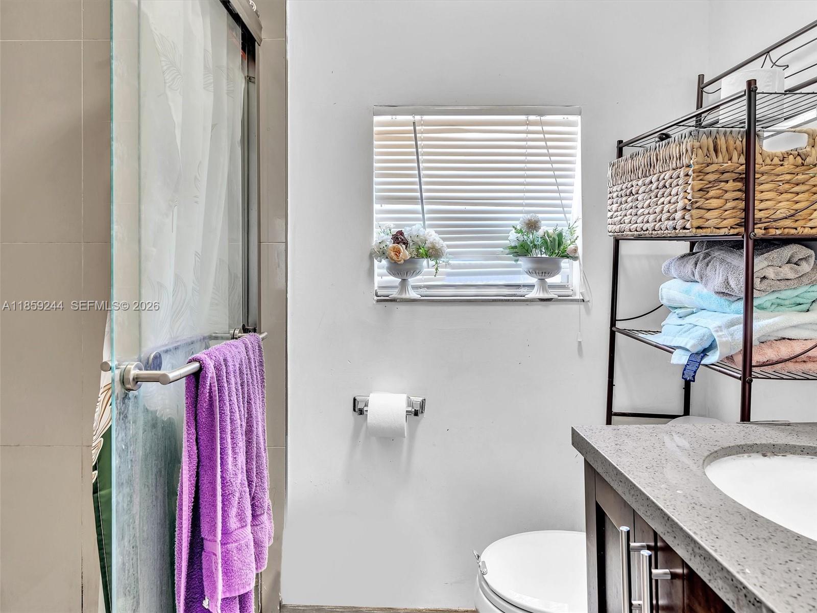 HOLLYWOOD PARK - Residential Income