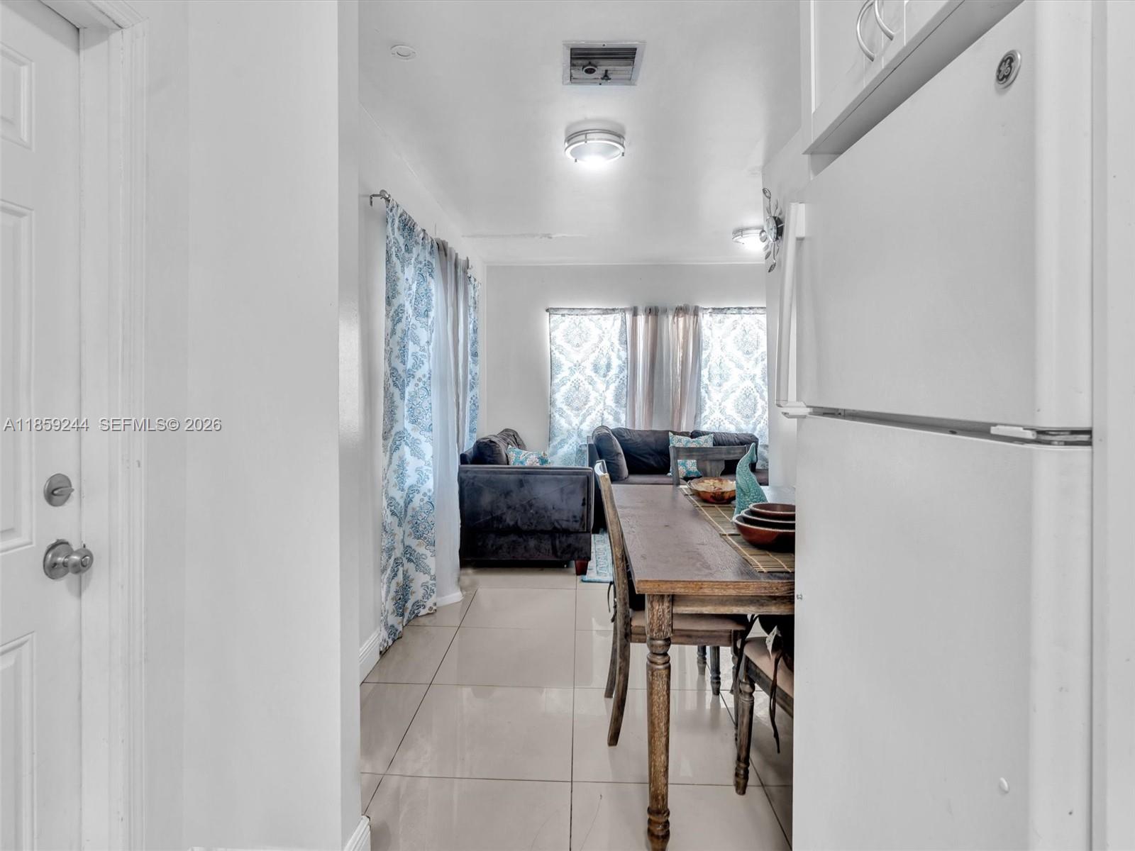 HOLLYWOOD PARK - Residential Income