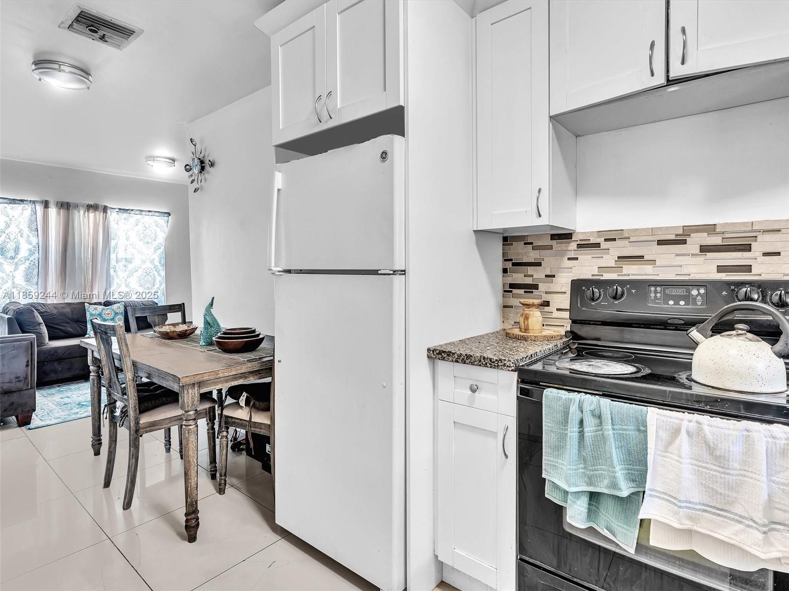 HOLLYWOOD PARK - Residential Income