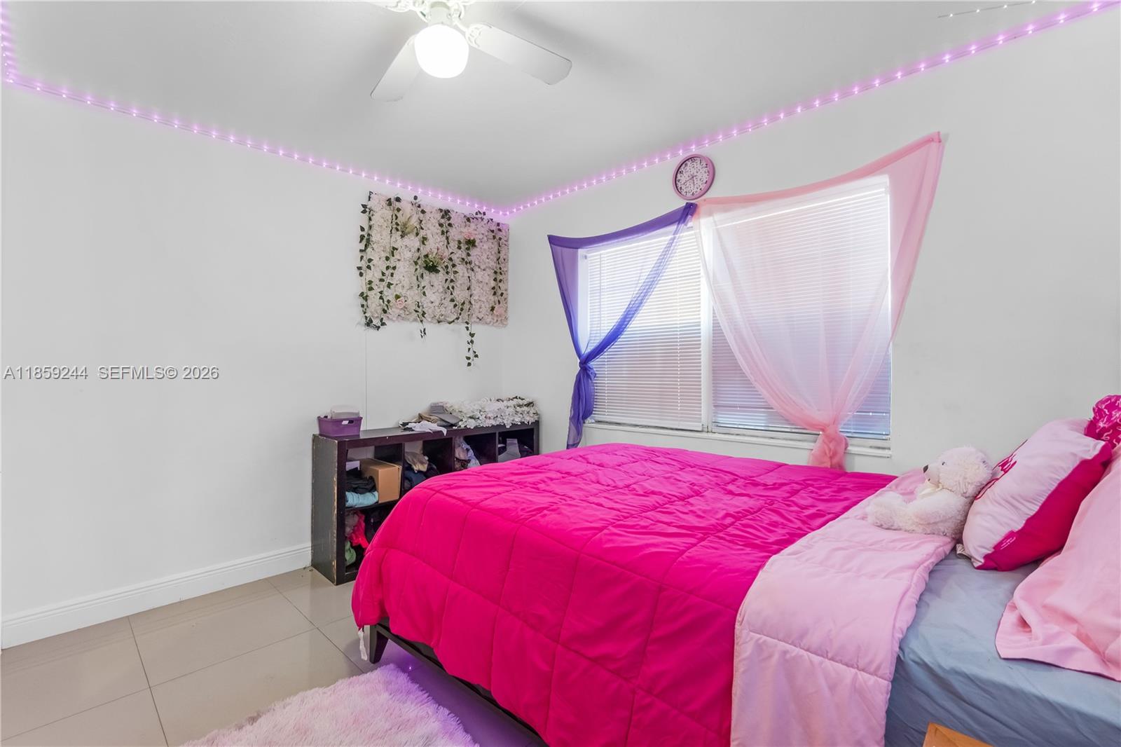 HOLLYWOOD PARK - Residential Income