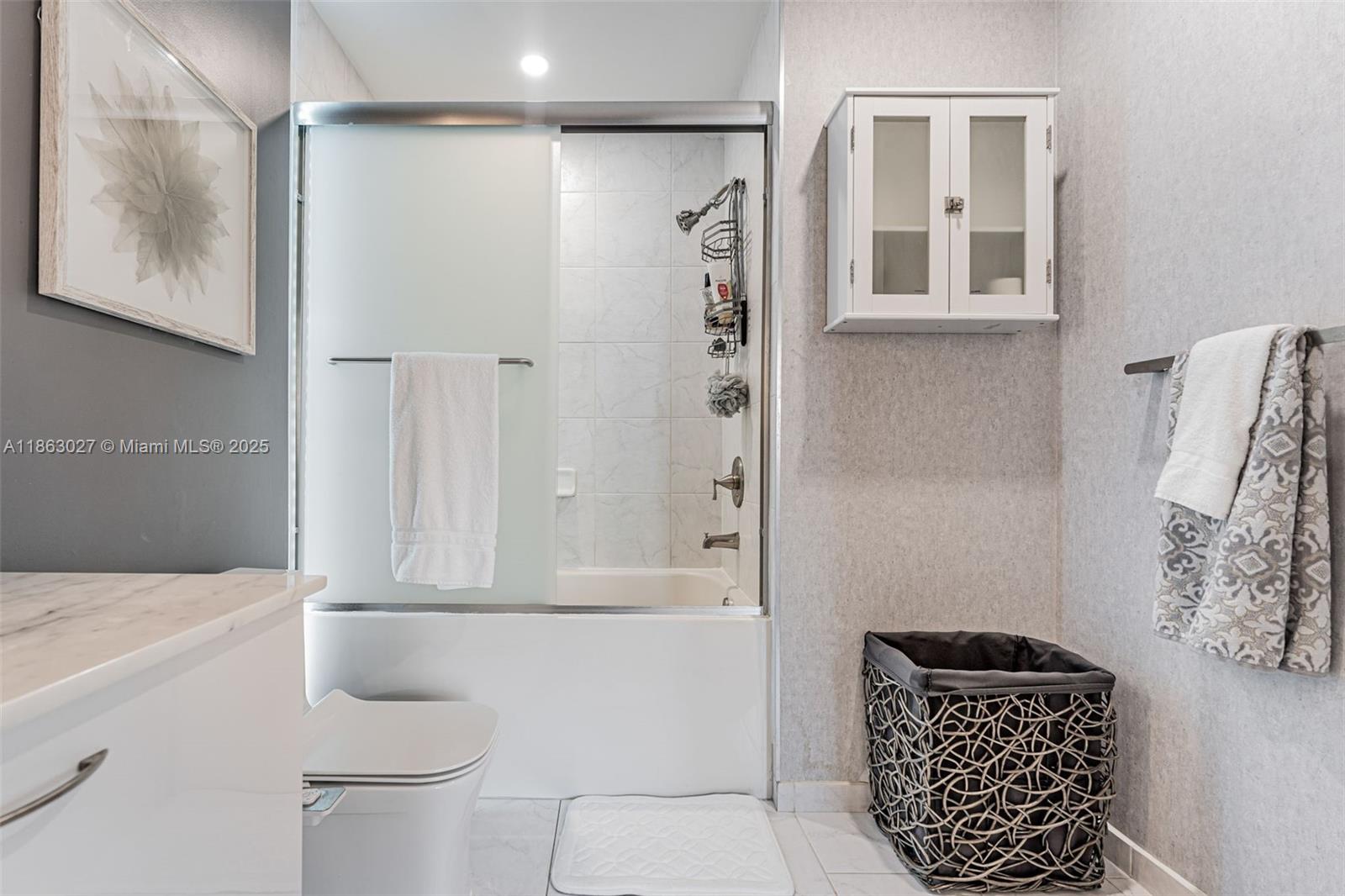 THE LOFT DOWNTOWN II COND - Residential