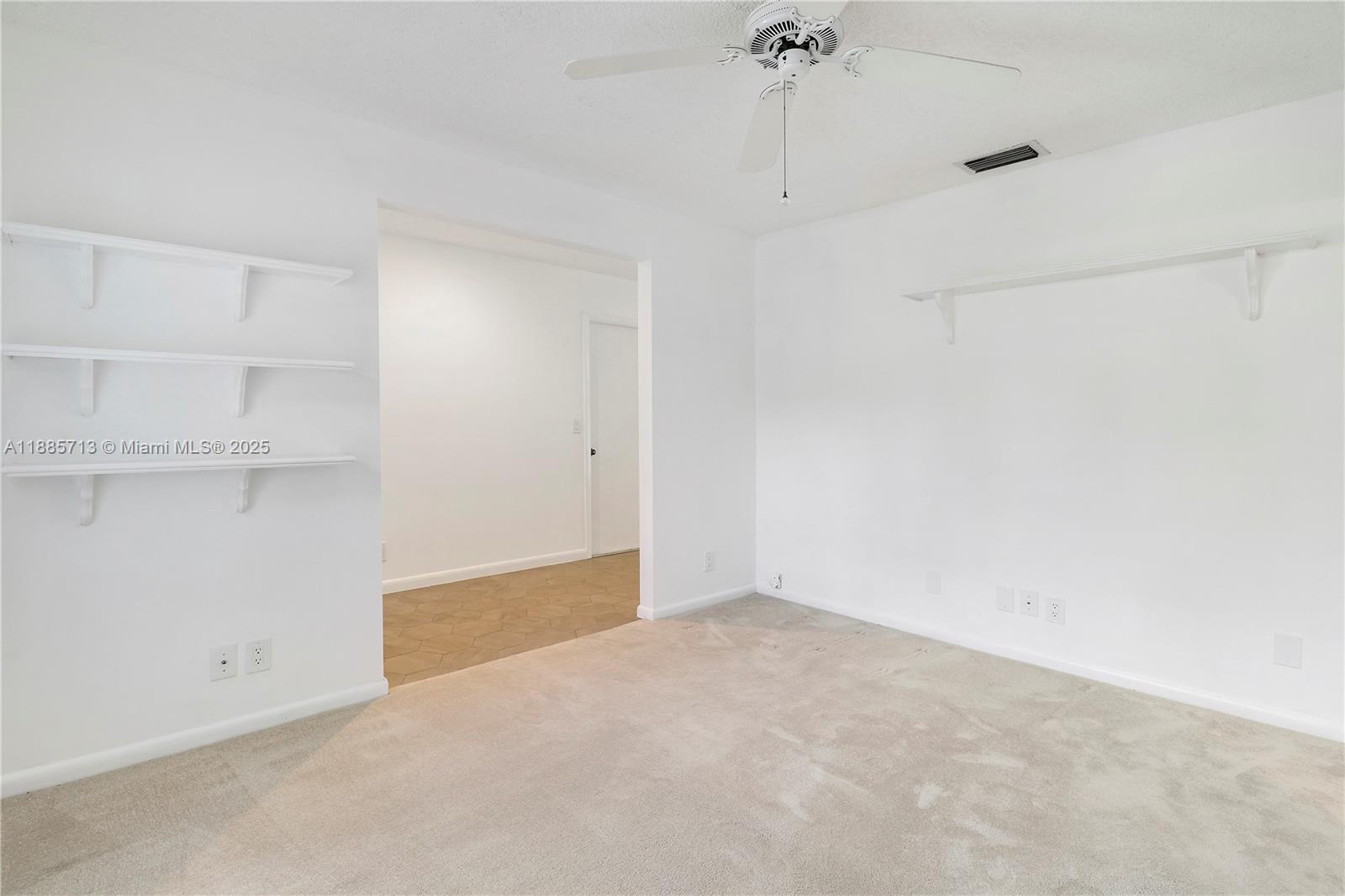 PHEASANT RUN AT MARTIN DO - Residential