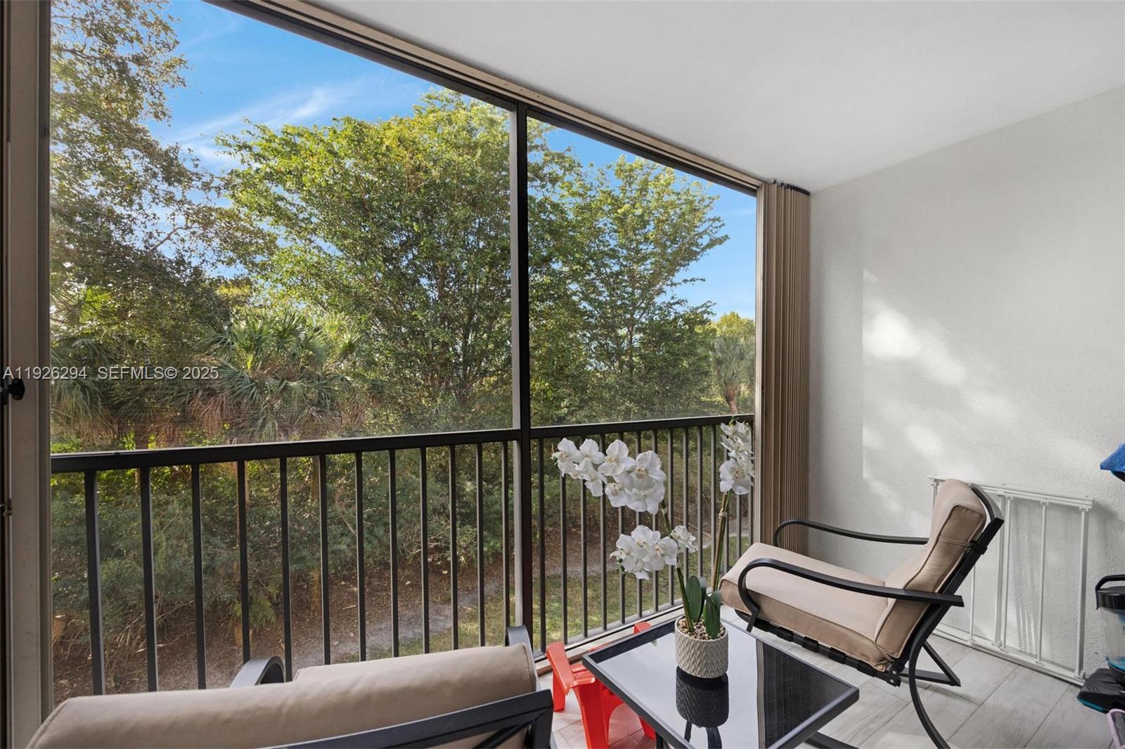 SUFFOLK AT CENTURY VILLAG - Residential