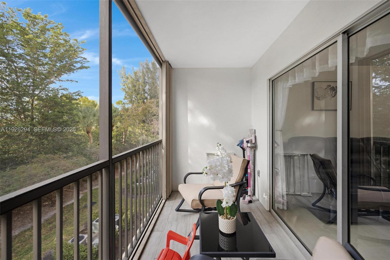 SUFFOLK AT CENTURY VILLAG - Residential