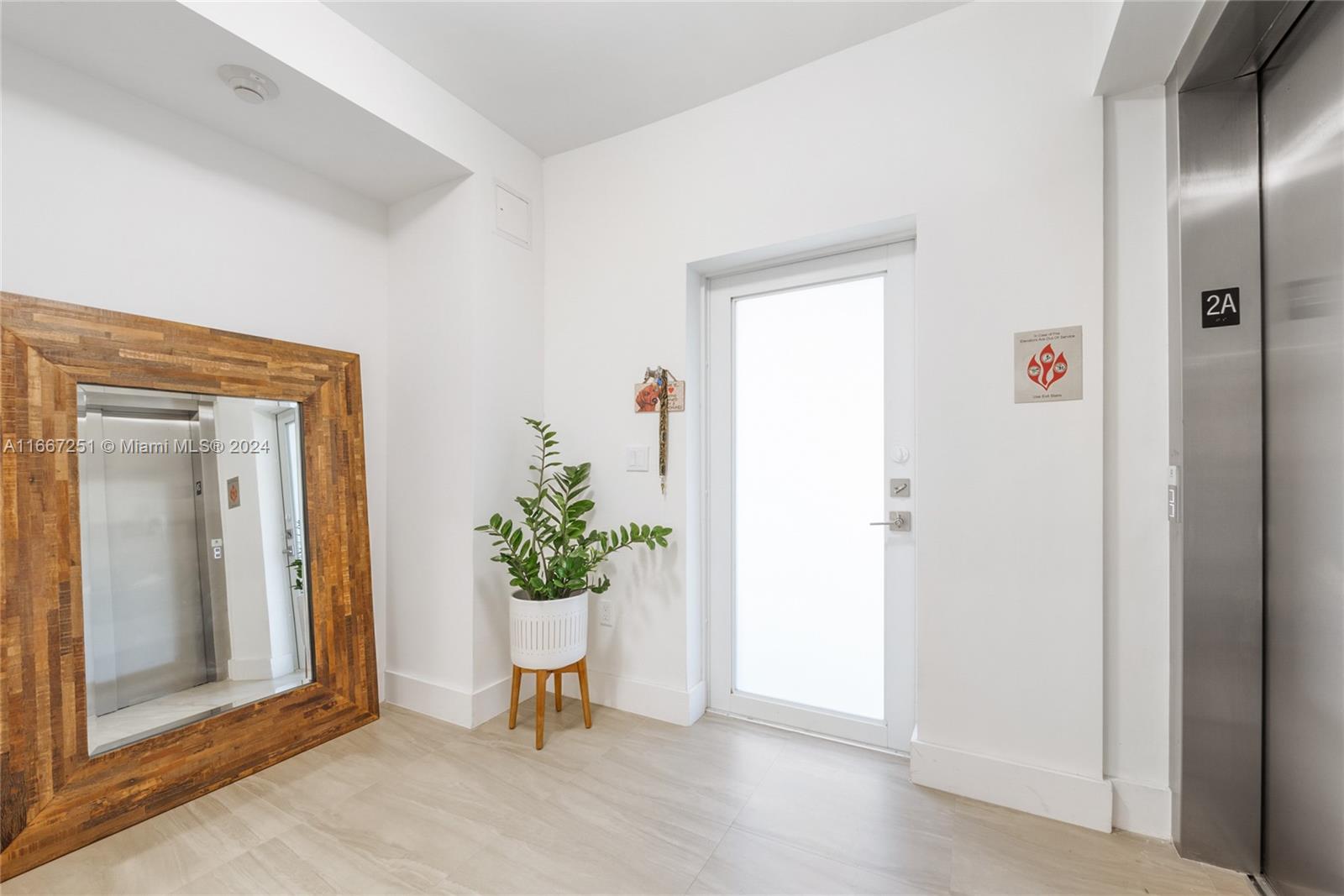 Rental Property at 120 Salamanca Ave 4A, Coral Gables, Broward County, Florida - Bedrooms: 2 
Bathrooms: 3  - $4,500 MO.