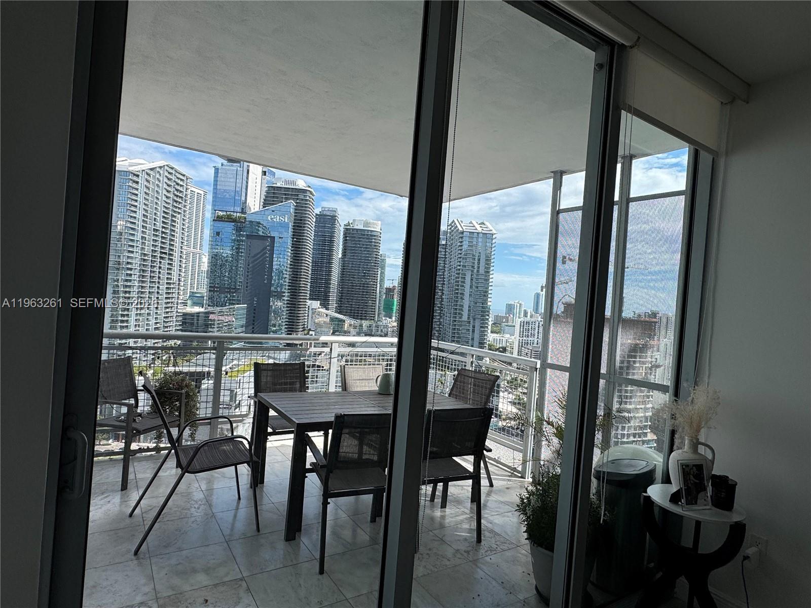 350 S Miami Ave 3006