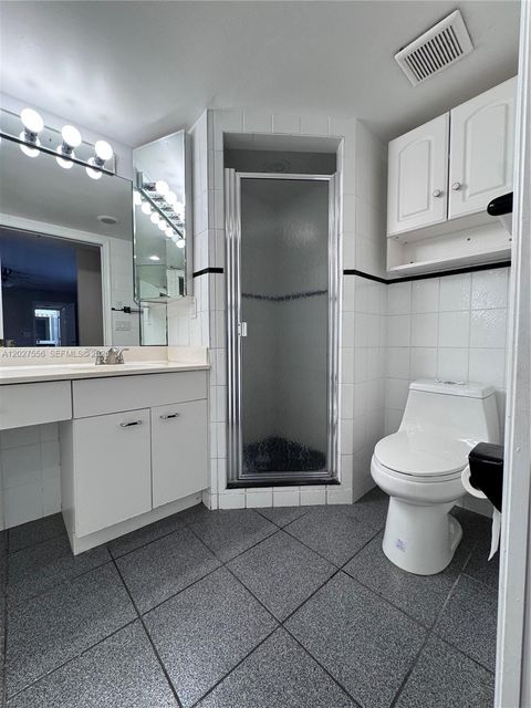 Tiny photo for 1532 W Harmony Lake Cir, Davie, FL 33324 (MLS # A12027556)