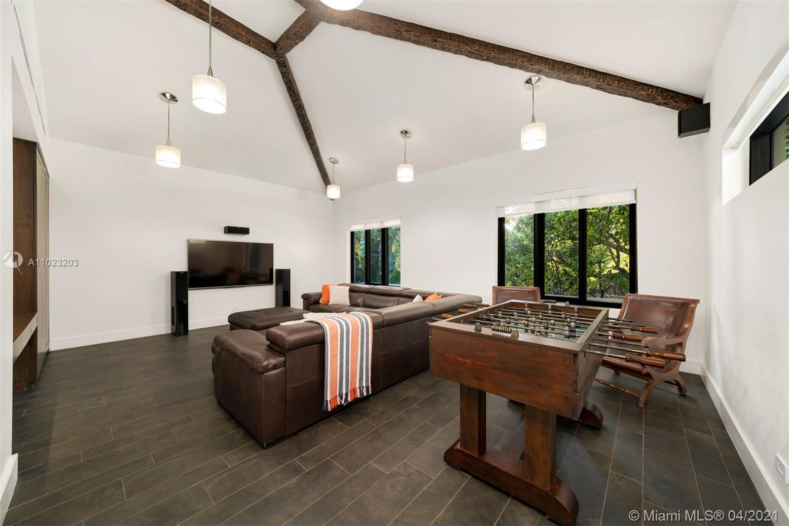 BRICKELLS FLAGLER - Residential