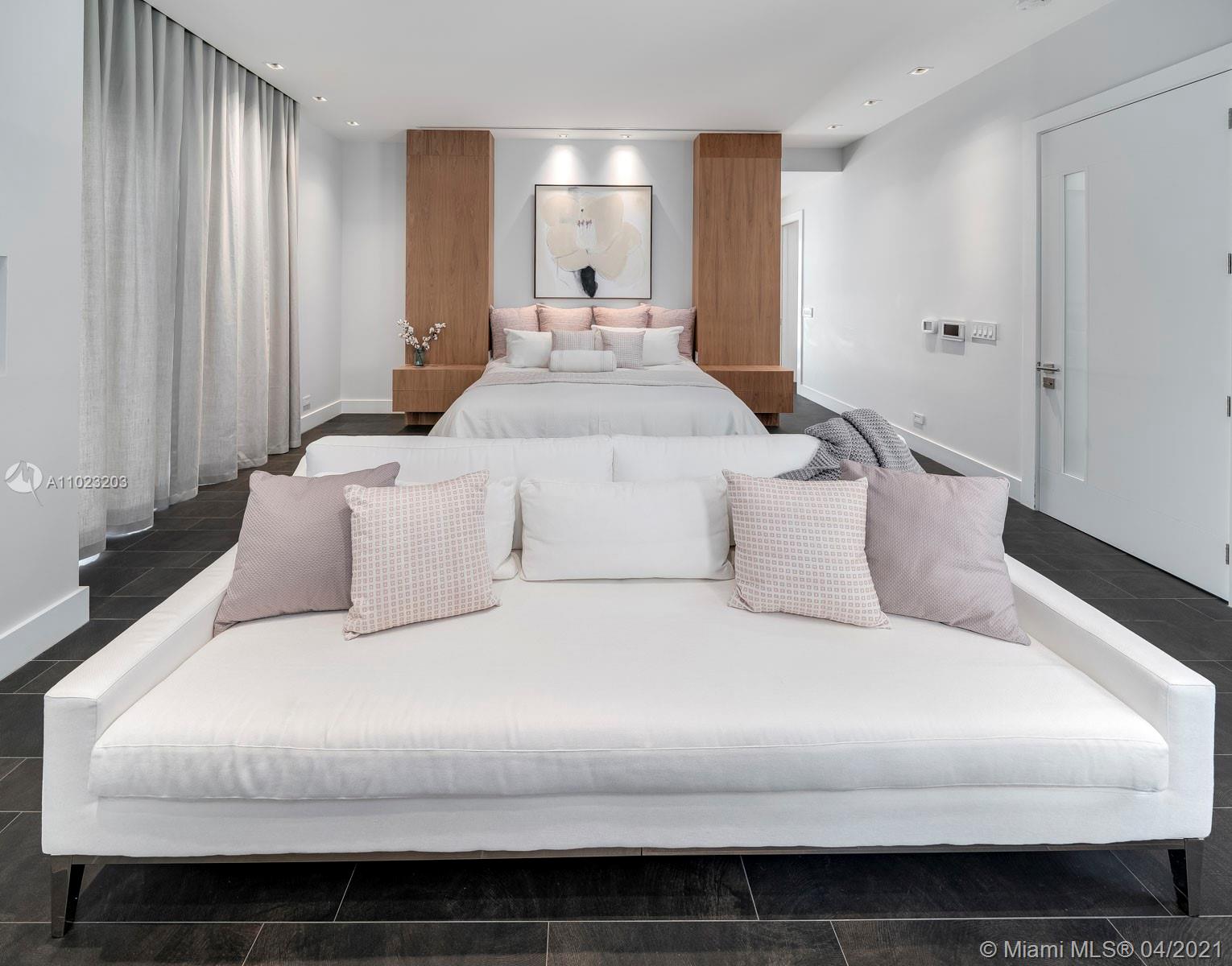 BRICKELLS FLAGLER - Residential