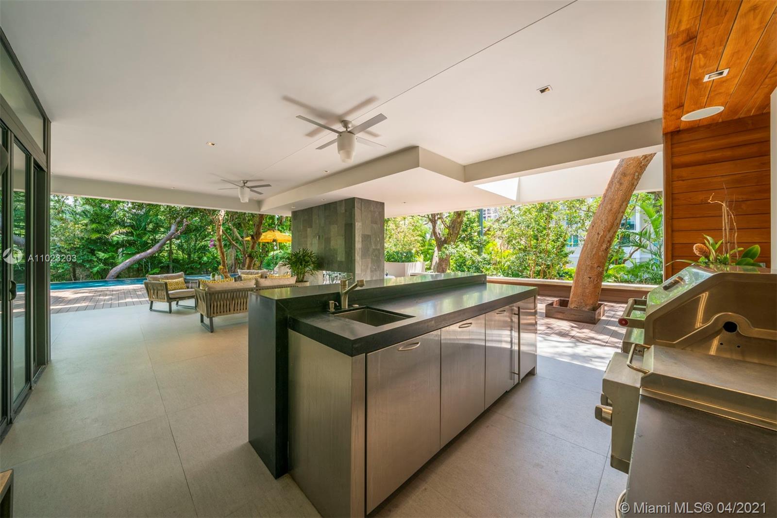 BRICKELLS FLAGLER - Residential