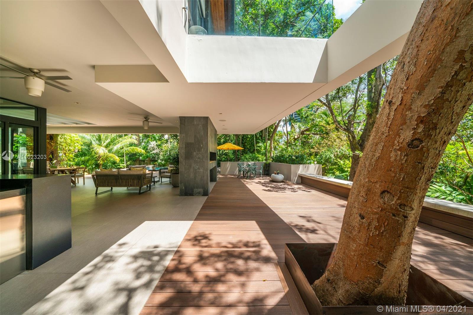 BRICKELLS FLAGLER - Residential