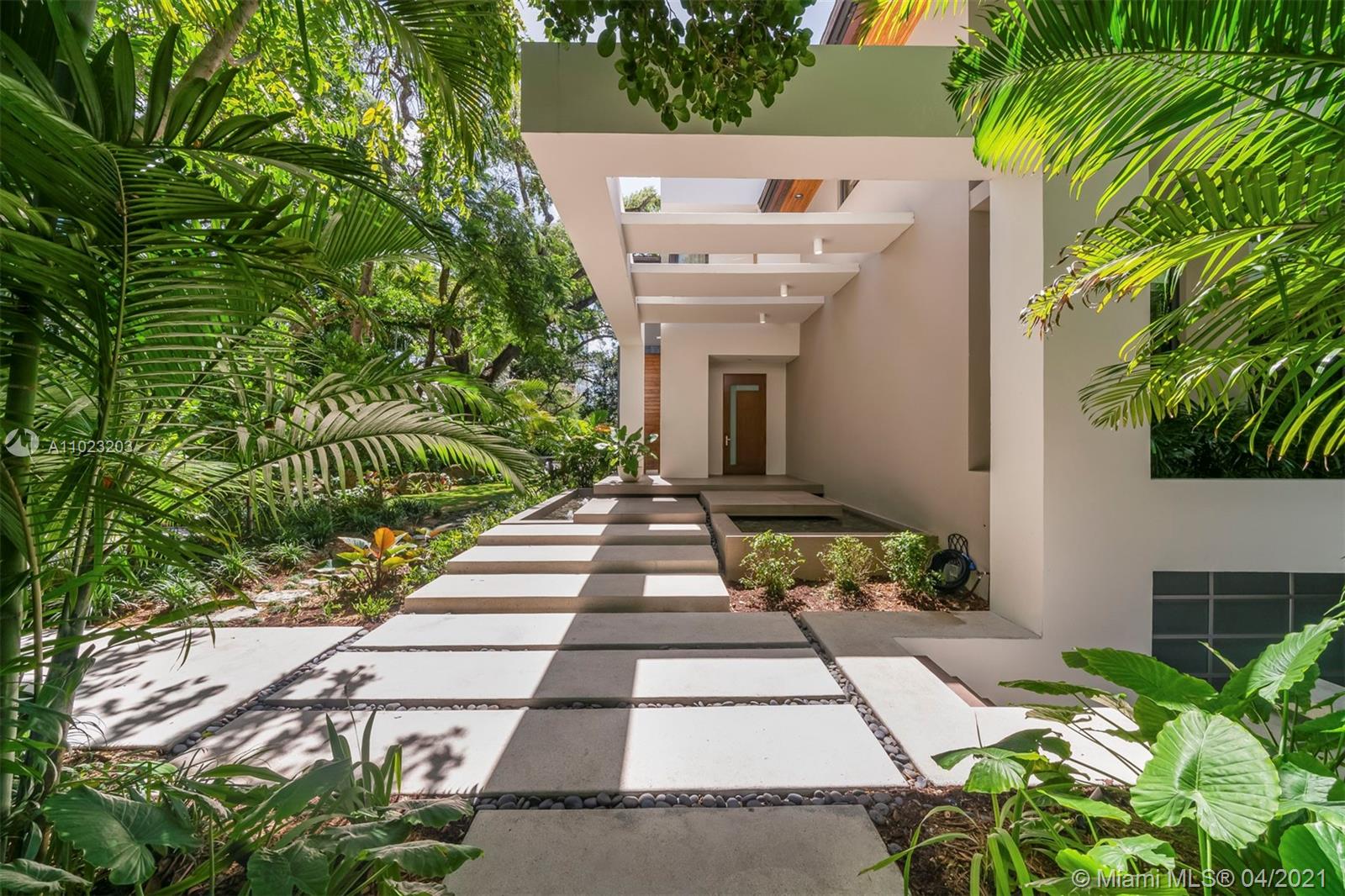 BRICKELLS FLAGLER - Residential