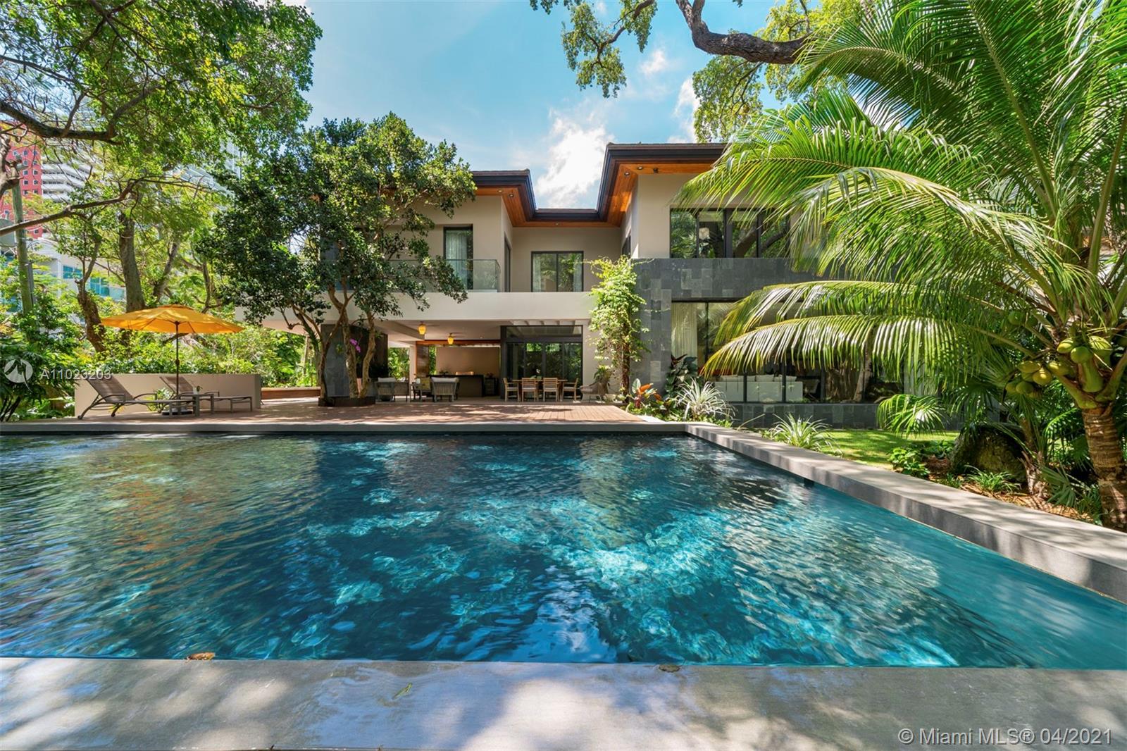 BRICKELLS FLAGLER - Residential